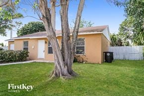 West Palm Beach house for rent - 967 38th St West Palm Beach, FL 33407