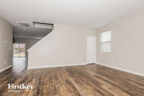 Indian Trail house for rent - the living room is clean and ready to move in