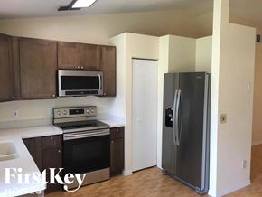 Kissimmee house for rent - 1011 Coatbridge Dr Kissimmee, FL 34758