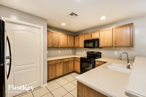 Cape Coral house for rent - 1035 NW 16 Pl Cape Coral, FL 33993