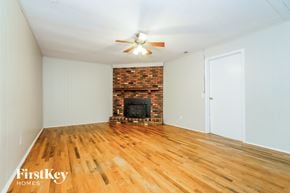 Indianapolis house for rent - 10408 Bradbury Indianapolis, IN 46231