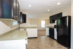Indianapolis house for rent - 10473 Windward Drive Indianapolis, IN 46234