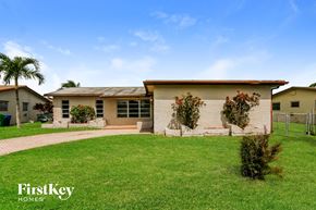 Sunrise house for rent - 10721 NW 29 Ct Sunrise, FL 33322