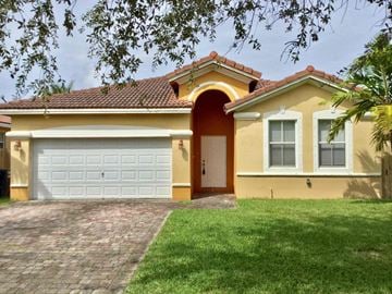 Homestead house for rent - 10773 Sw 245 Street Homestead, FL 33032