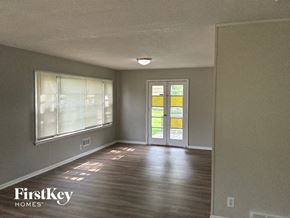 Independence house for rent - 10817 E 19th Terr S Independence, MO 64052