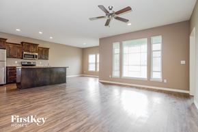 Peculiar house for rent - 11007 Highview Peculiar, MO 64078