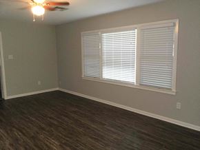 La Marque house for rent - 1108 W Camp Circle La Marque, TX 77568