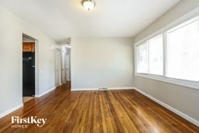 Wheaton house for rent - 1119 S President St Wheaton, IL 60189