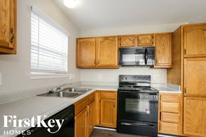 Indianapolis house for rent - 11334 Smoothbark Dr Indianapolis, IN 46235