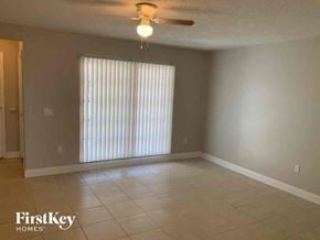 Sunrise house for rent - 11410 NW 40 Pl Sunrise, FL 33323