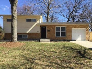 Cincinnati house for rent - 11428 Framingham Drive Cincinnati, OH 45240