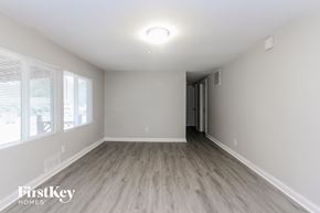Indianapolis house for rent - 1153 S Chester Ave Indianapolis, IN 46203