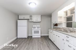 Indianapolis house for rent - 1153 S Chester Ave Indianapolis, IN 46203
