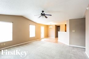 Indianapolis house for rent - 11657 Presidio Drive Indianapolis, IN 46235