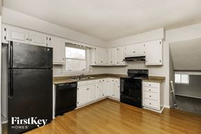 Grandview house for rent - 11943 Manchester Ave. Grandview, MO 64030