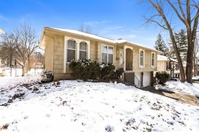 Grandview house for rent - 11947 Manchester Ave Grandview, MO 64030