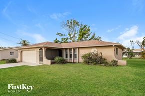 Cape Coral house for rent - 1201 Hancock Bridge Pkwy Cape Coral, FL 33990
