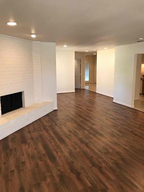 Lancaster house for rent - 1217 Meadow Creek Dr Lancaster, TX 75146