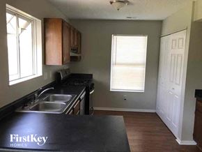 Galloway house for rent - 1221 Crossbrook Blvd Galloway, OH 43119
