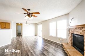 Noblesville house for rent - 12211 LINDLEY Drive Noblesville, IN 46060
