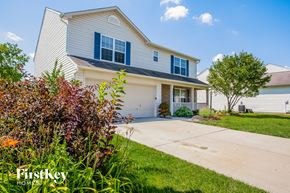 Noblesville house for rent - 12235 Outside Trail Court Noblesville, IN 46060