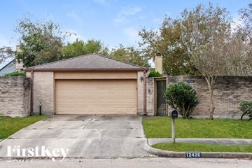 Houston house for rent - 12426 Sungate Ln Houston, TX 77071