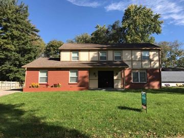 Indianapolis house for rent - 1248 Munsee Cir Indianapolis, IN 46228
