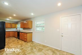 Kansas City house for rent - 12500 E 54th St Kansas City, MO 64133