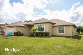 Port St. Lucie house for rent - 1262 SW San Esteban Avenue Port St. Lucie, FL 34953