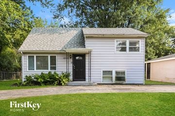 Waukegan house for rent - 12865 W Highland Ave Waukegan, IL 60087