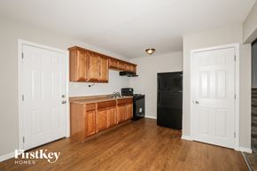 Waukegan house for rent - 12865 W Highland Ave Waukegan, IL 60087