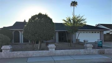 Peoria house for rent - 12925 N 73RD Ave Peoria, AZ 85381