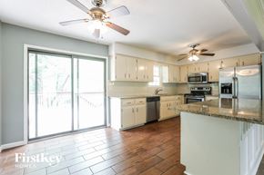 Excelsior Springs house for rent - 1305 Milwaukee St Excelsior Springs, MO 64024