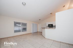 Kissimmee house for rent - 1307 Dover Dr Kissimmee, FL 34758