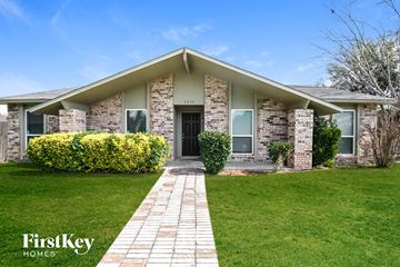 Desoto house for rent - 1316 Royal Oak Dr Desoto, TX 75115