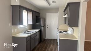 Willis house for rent - 13223 Lake Breeze Ln Willis, TX 77318