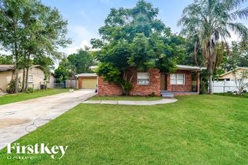 Orlando house for rent - 1324 N Powers Dr Orlando, FL 32818
