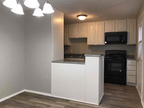 Indianapolis house for rent - 1324 Lansdowne Rd Indianapolis, IN 46234