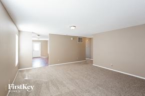Shelbyville house for rent - 1331 Ellington Drive Shelbyville, IN 46176