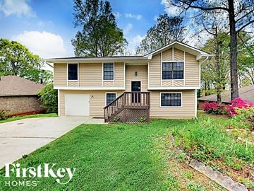 Lawrenceville house for rent - 1340 Teaberry Cir Lawrenceville, GA 30044