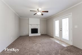 Matthews house for rent - 13507 Idlefield Lane Matthews, NC 28105