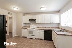 Phoenix house for rent - 1357 W SELLS Dr Phoenix, AZ 85013