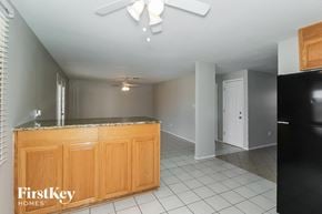 Phoenix house for rent - 13633 N 20th Ln Phoenix, AZ 85029