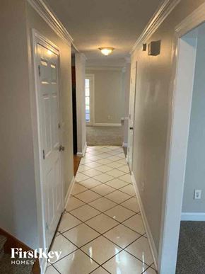 Stone Mountain house for rent - 1395 Oakengate Drive Stone Mountain, GA 30083