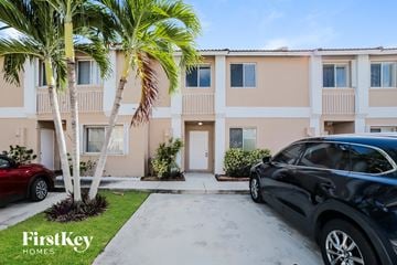 Miami house for rent - 14048 Sw 179 Street Miami, FL 33177