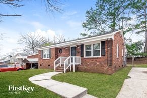 Charlotte house for rent - 1421 WADDELL ST Charlotte, NC 28216