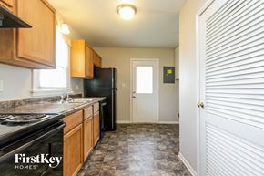 Indianapolis house for rent - 1425 Western Drive Indianapolis, IN 46241