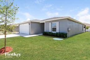 Port St. Lucie house for rent - 1426 SW Oriole Lane Port St. Lucie, FL 34953