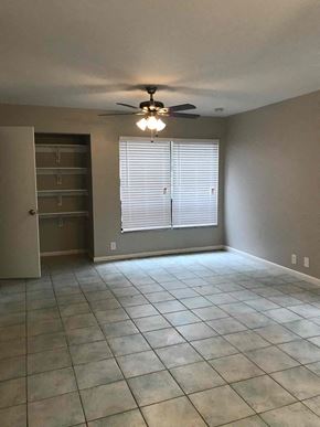 Pembroke Pines house for rent - 1430 W Sandpiper Circle Pembroke Pines, FL 33026