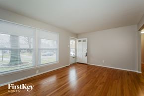 Maryland Heights house for rent - 1432 GLENMEADE DR Maryland Heights, MO 63043